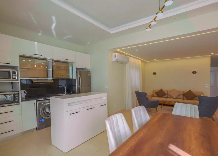 Apartman Arena & *